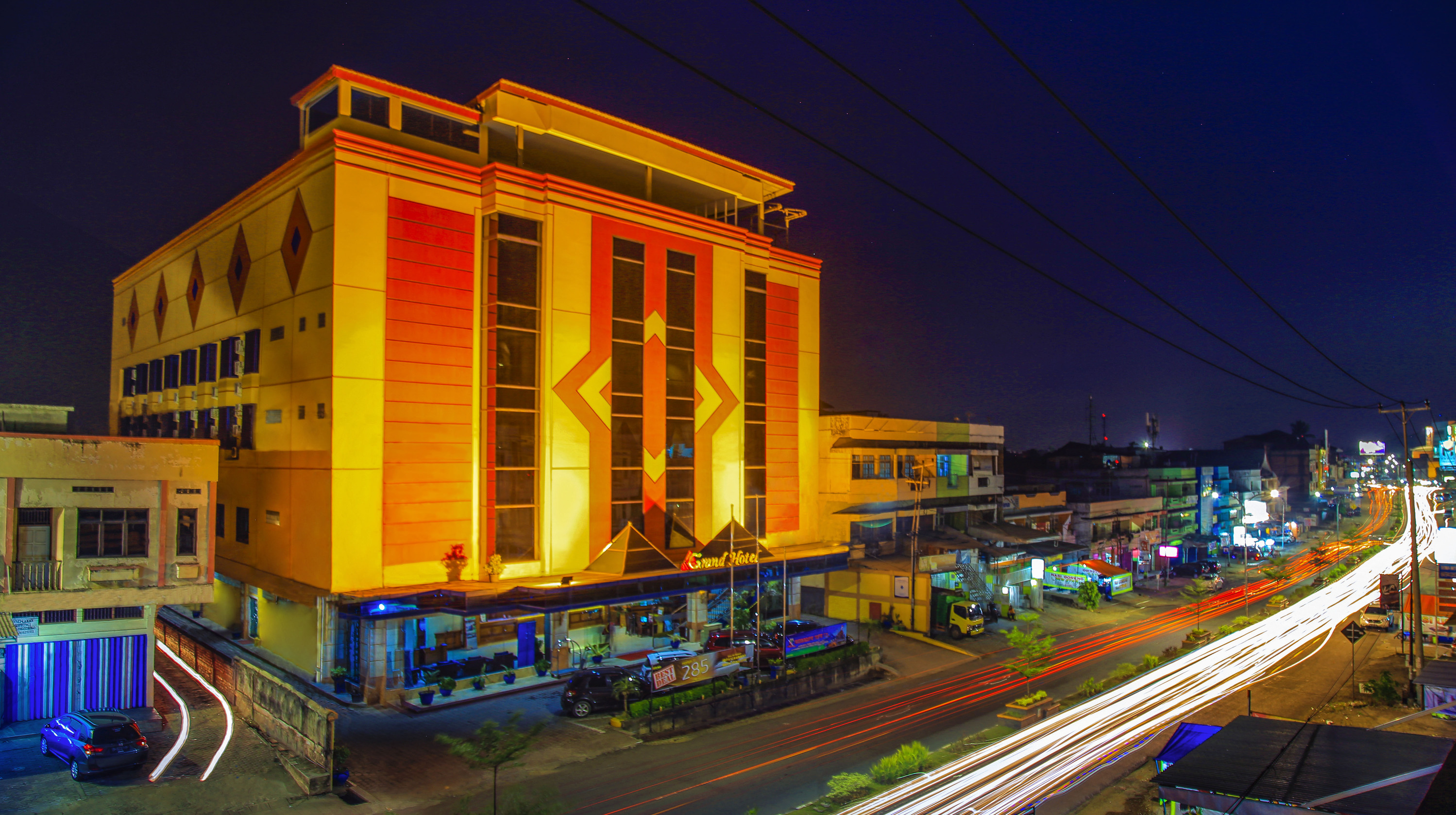 HOTEL GRAND JAMBI
