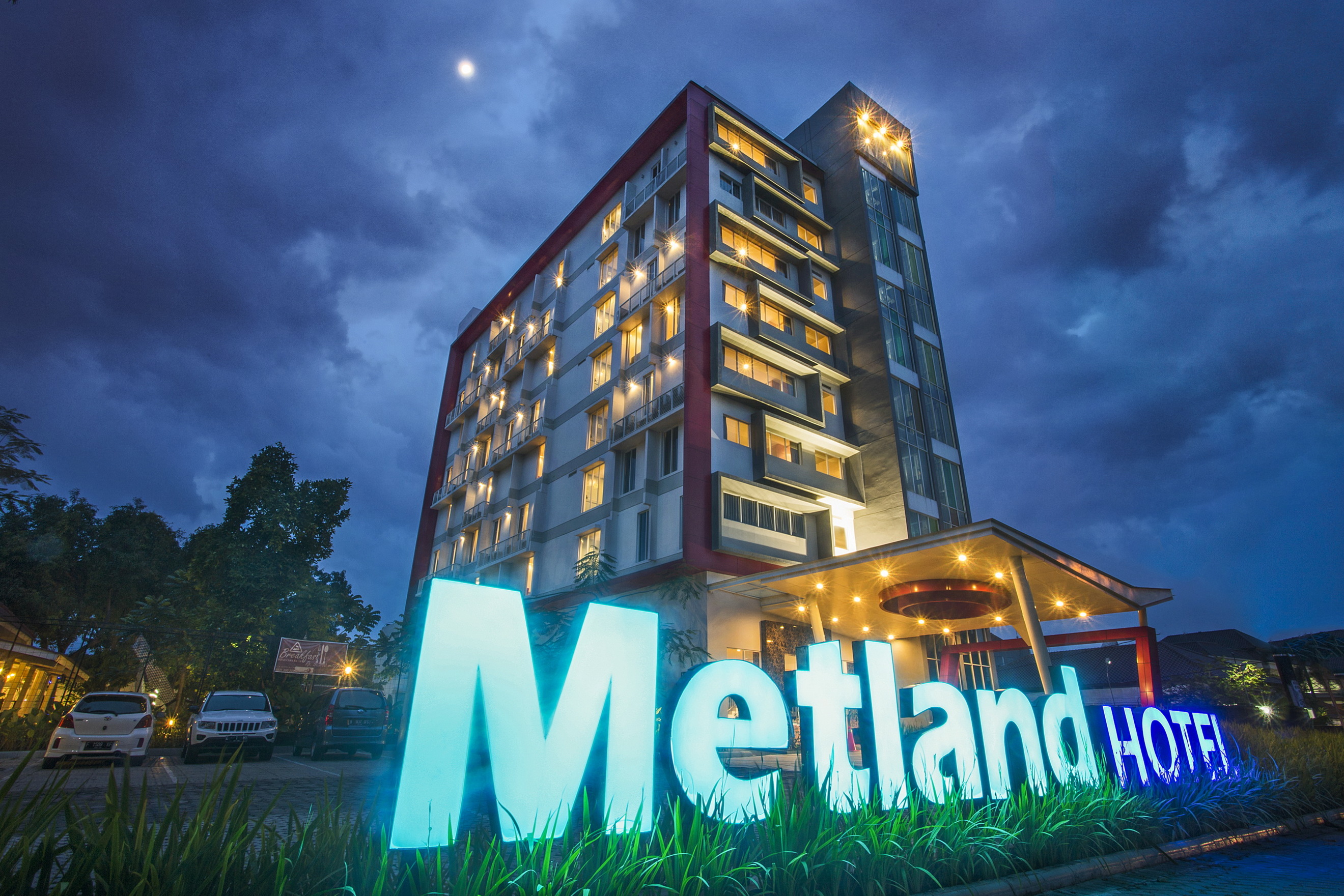 METLAND HOTEL CIREBON