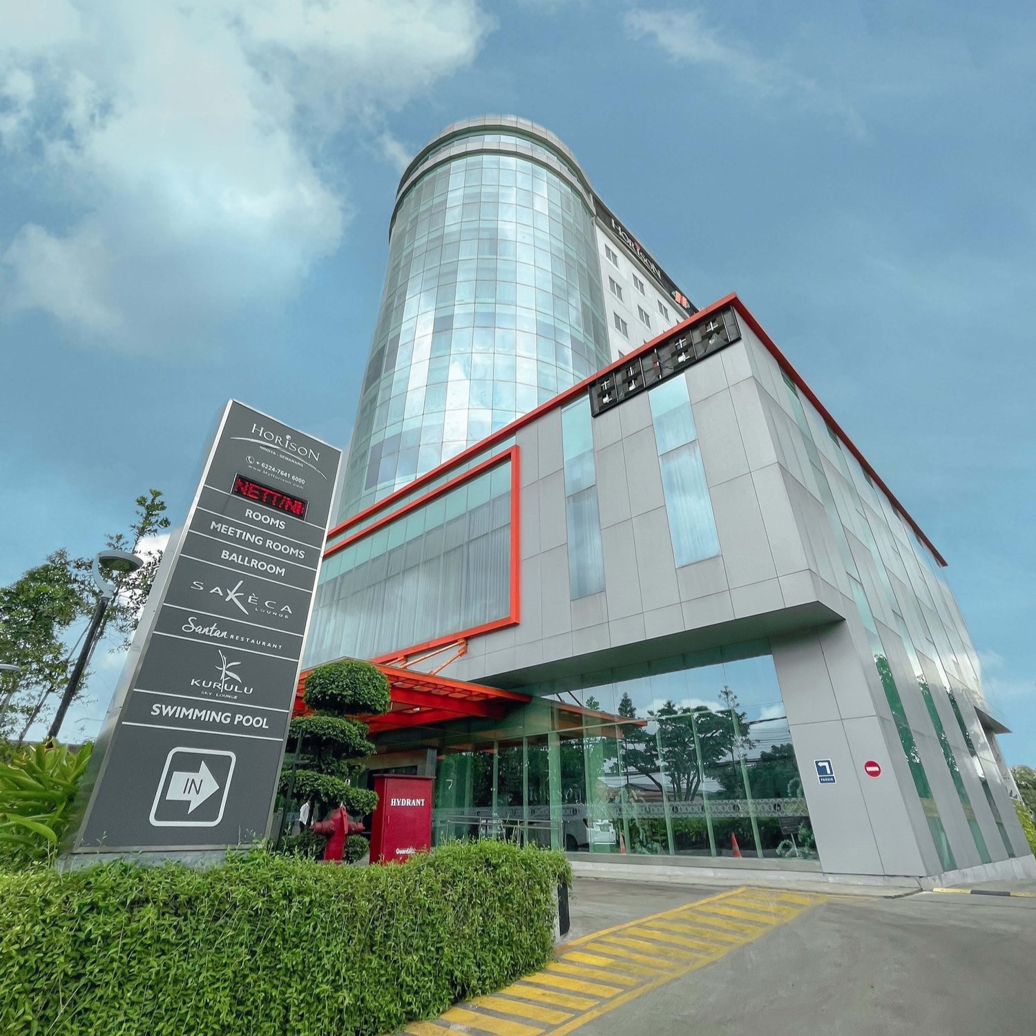 HOTEL HORISON NINDYA SEMARANG
