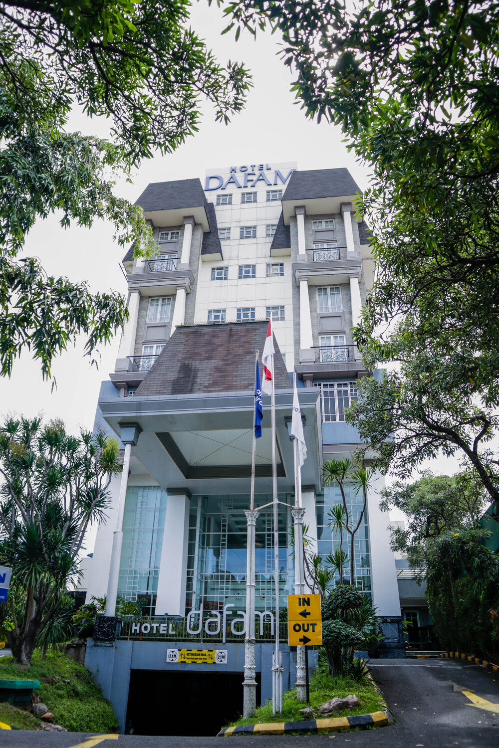 HOTEL DAFAM SEMARANG
