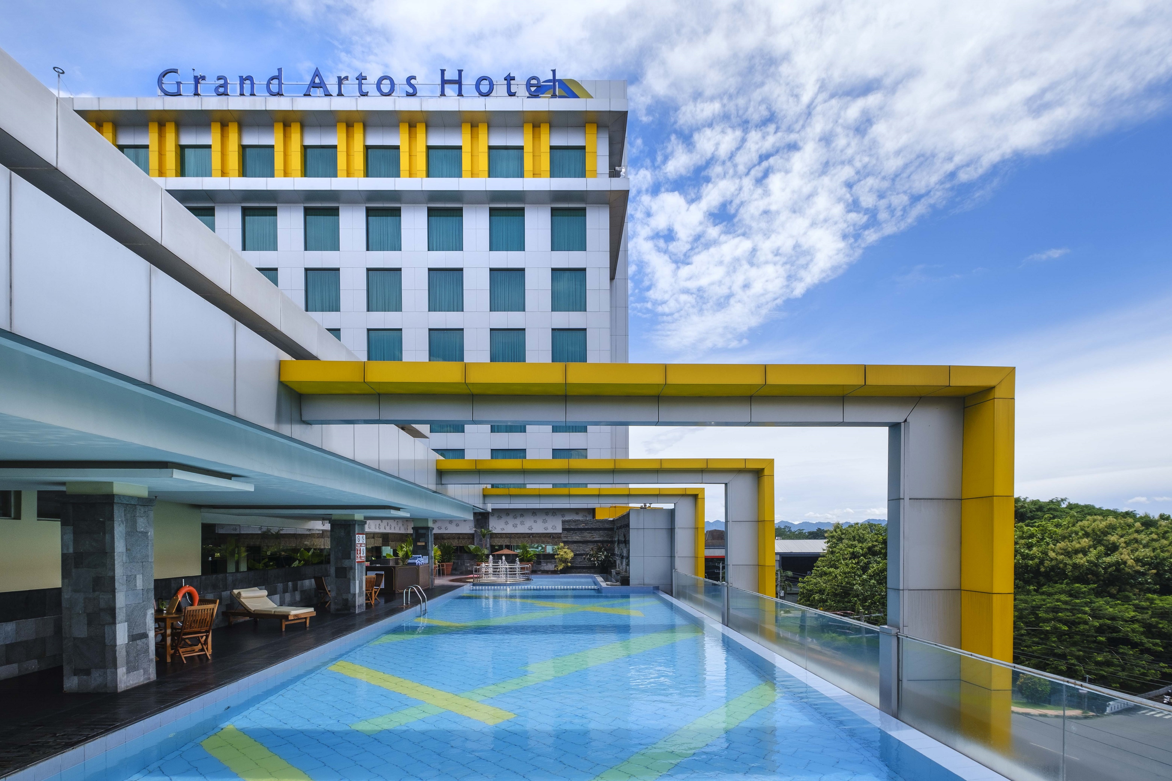 GRAND ARTOS HOTEL & CONVENTION