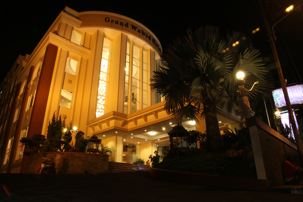 GRAND WAHID HOTEL