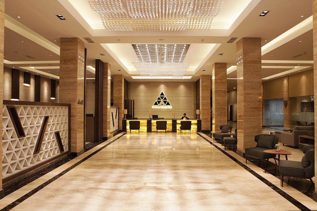 PYRAMID SUITES HOTEL BANJARMASIN